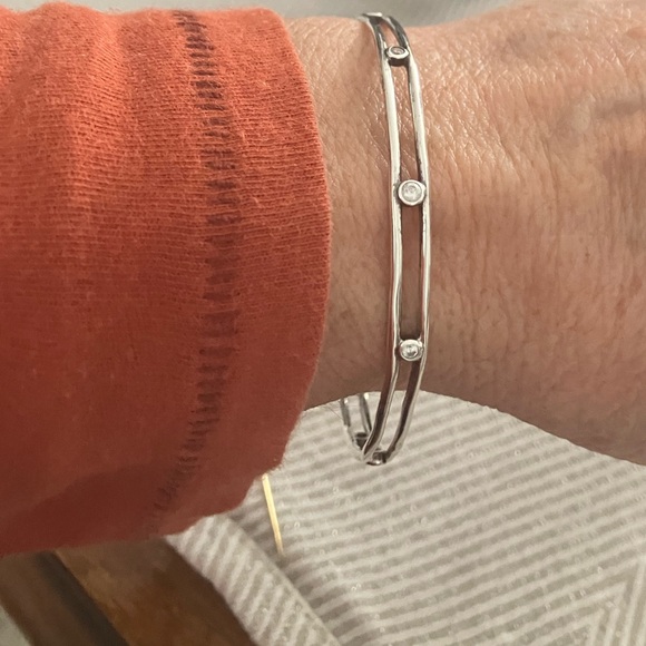 925 Silver Bangle w Bezel Set Stones - Picture 1 of 2
